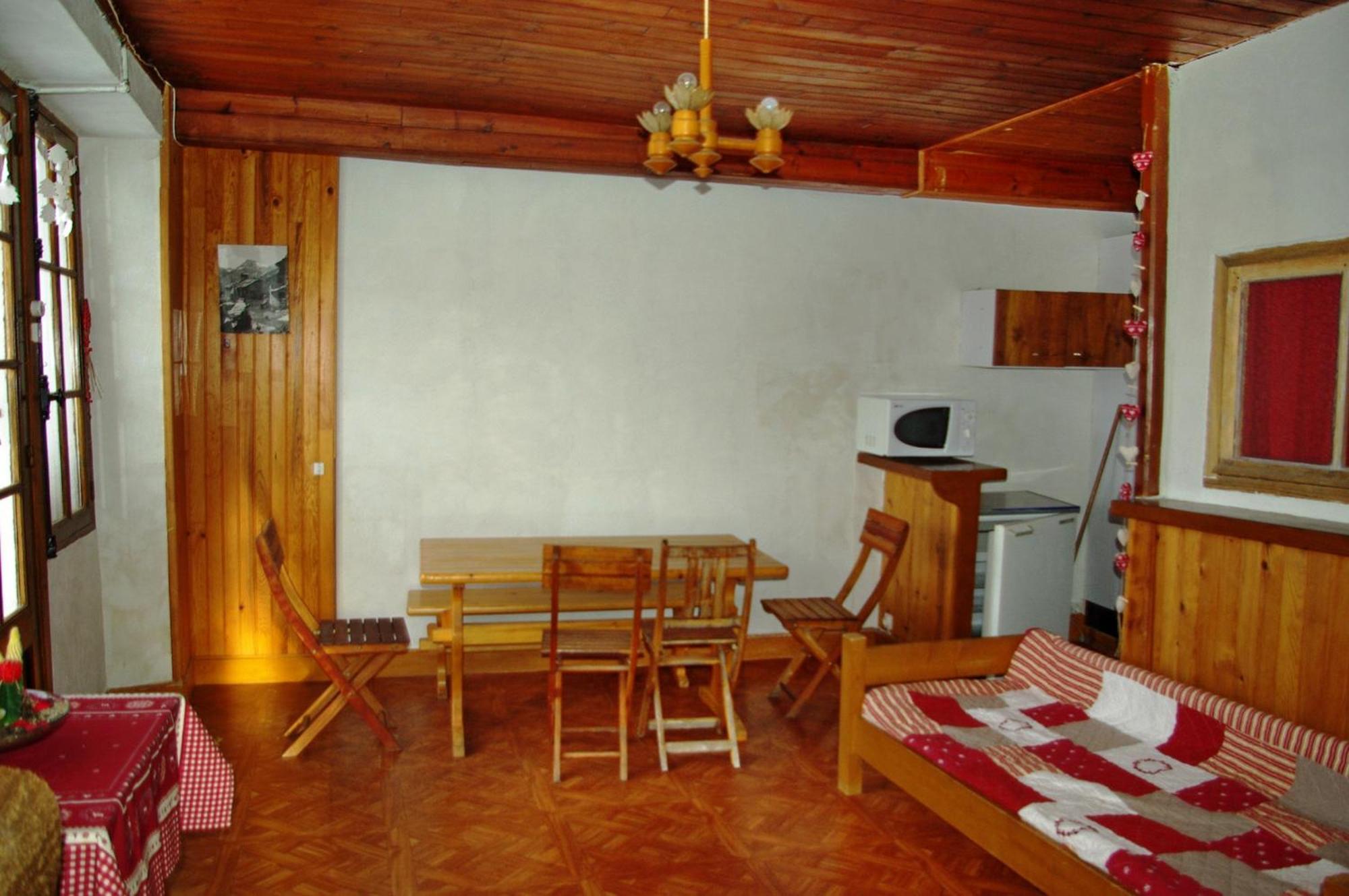 Gite Auberge La Soulan - Gite De Montagne Cathervielle Exteriör bild